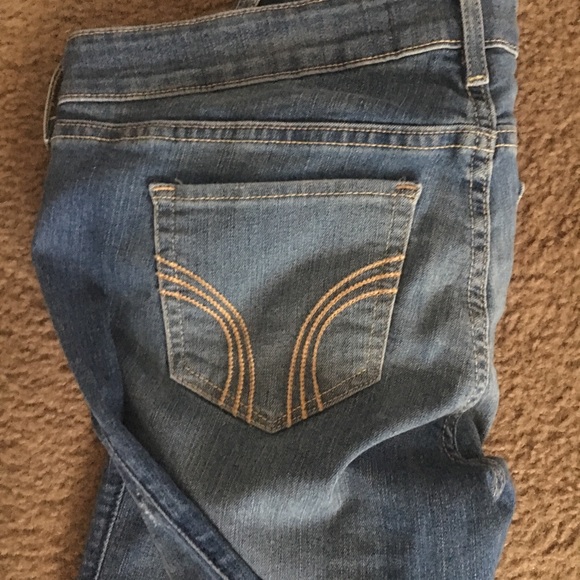 Hollister Jeans - Picture 3 of 3